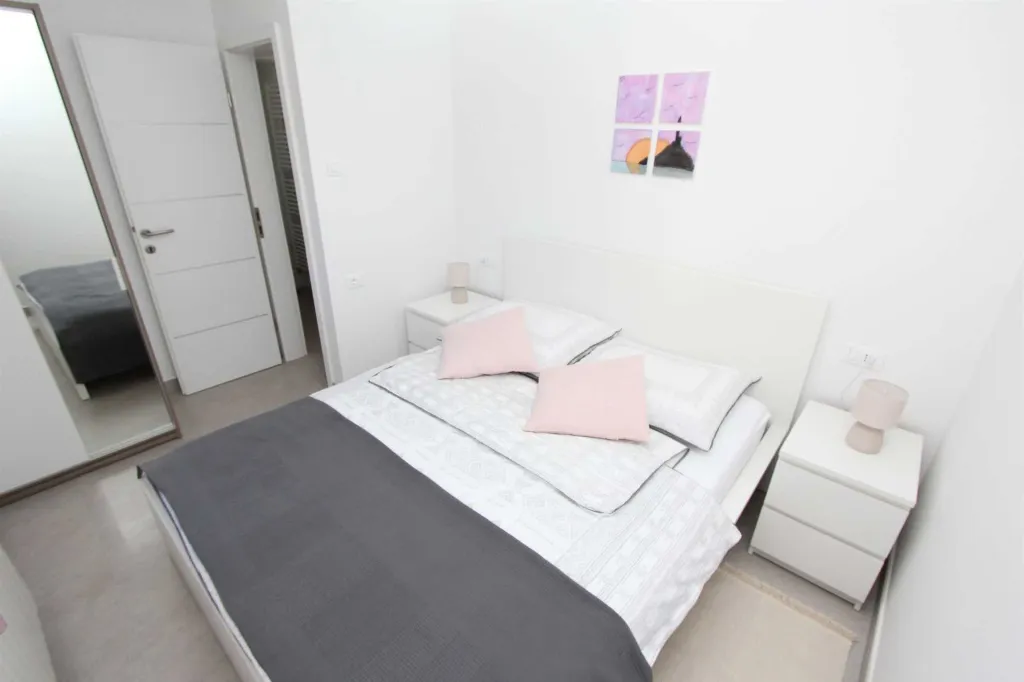 One-Bedroom Apartment in Rovinj with Terraces