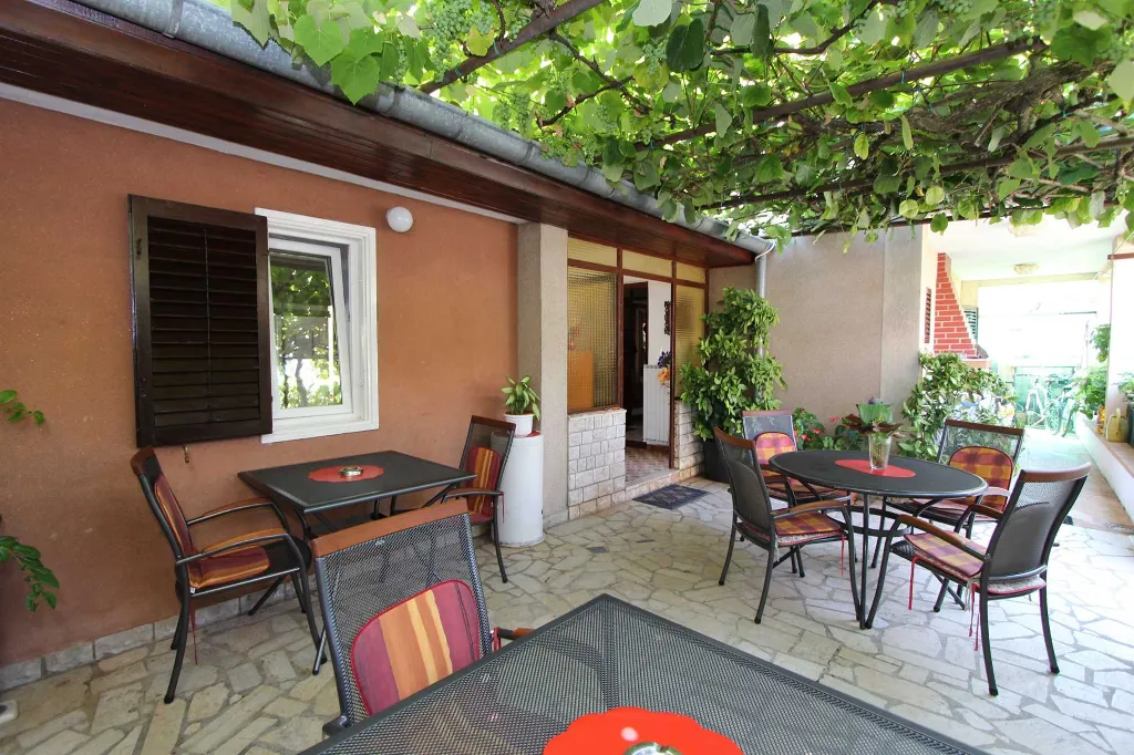 Double Room for Two in Rovinj with Parking