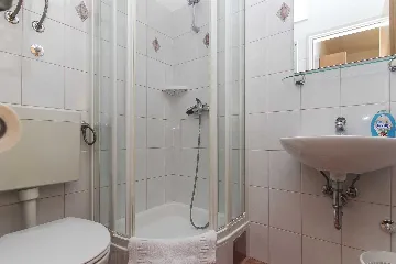 Sea View Apartment in Podaca for 4 Guests