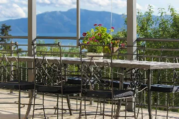 Sea View Apartment in Podaca