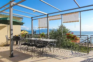 Sea View Apartment in Podaca