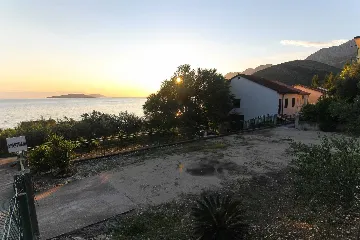 Sea View Apartment in Podaca