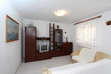 Apartment for 5 Guests in Rovinj