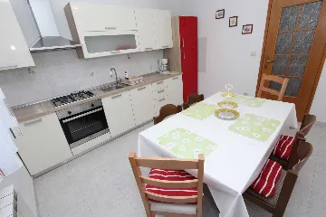 Apartment for 5 Guests in Rovinj
