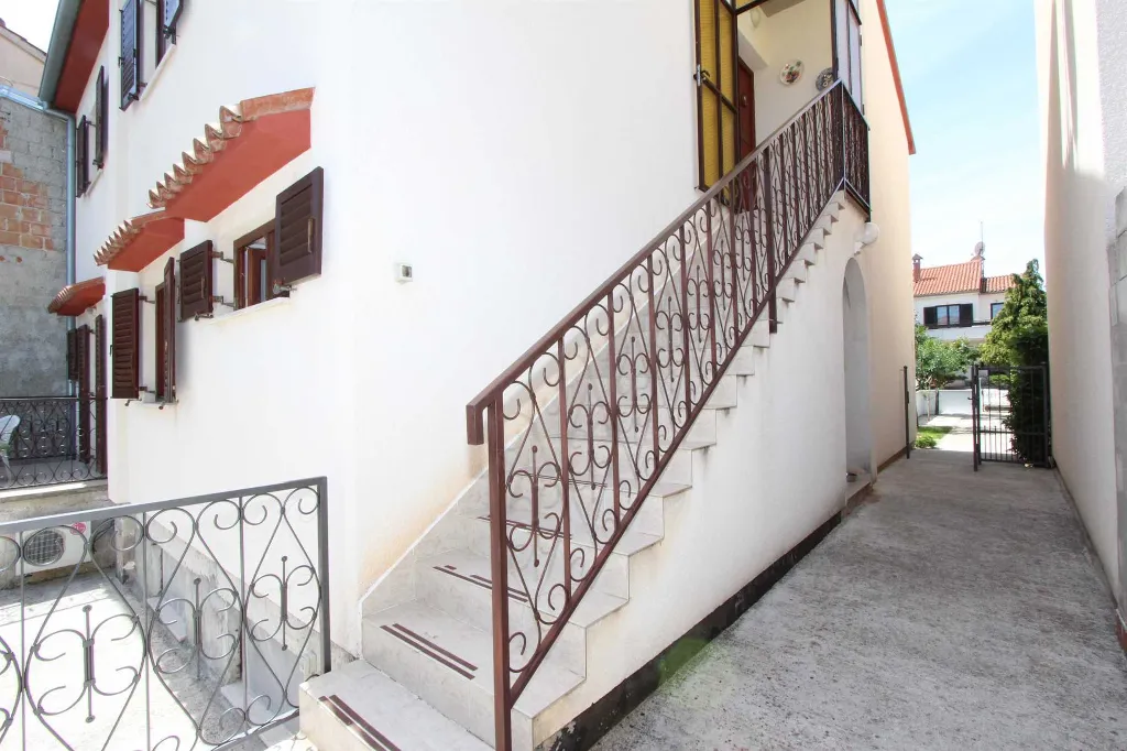 Apartment for 5 Guests in Rovinj