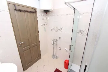 Rovinj Apartment with Shared Roof Terrace