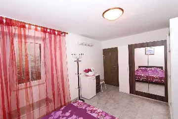 Rovinj Apartment with Shared Roof Terrace