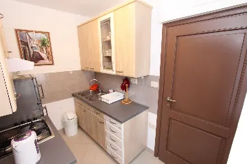 Rovinj Apartment with Shared Roof Terrace