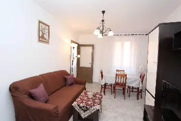 Rovinj Apartment with Shared Roof Terrace