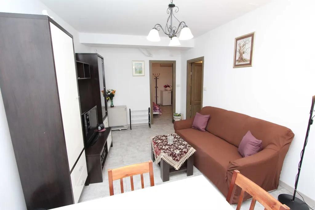 Rovinj Apartment with Shared Roof Terrace