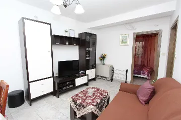 Rovinj Apartment with Shared Roof Terrace