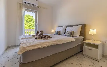 One-Bedroom Apartment in Banjole with Shared Pool