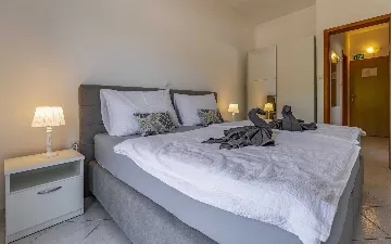 One-Bedroom Apartment in Banjole with Shared Pool