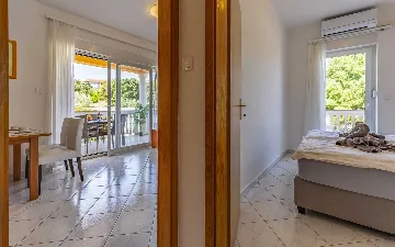 One-Bedroom Apartment in Banjole with Shared Pool