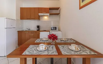 One-Bedroom Apartment in Banjole with Shared Pool