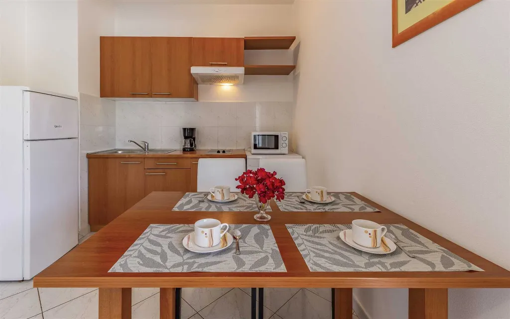 One-Bedroom Apartment in Banjole with Shared Pool