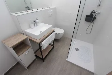 Apartment for 5 Guests in Rovinj