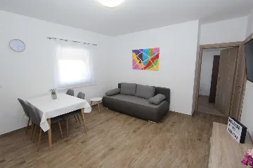 Apartment for 5 Guests in Rovinj