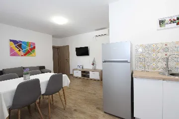 Apartment for 5 Guests in Rovinj