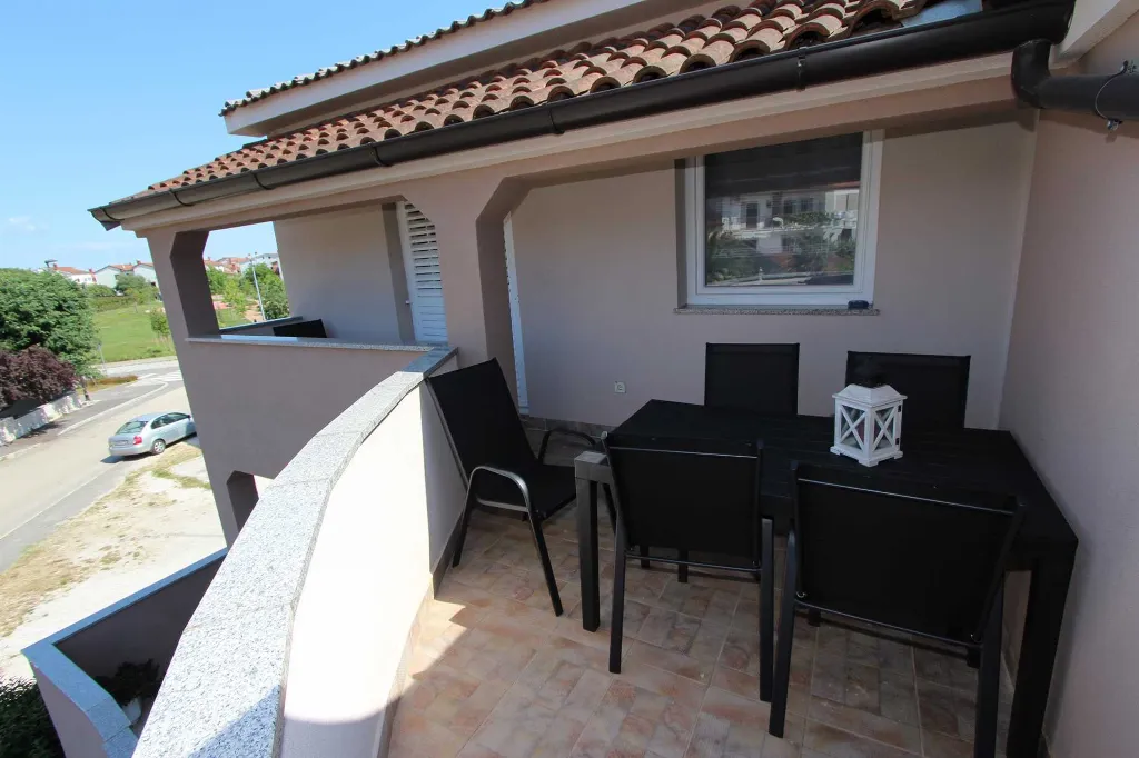 Apartment for 5 Guests in Rovinj