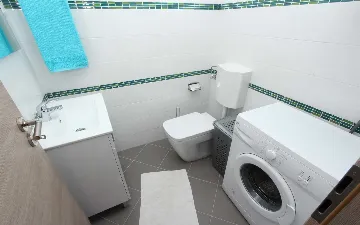 Sea View Apartment in Rovinj for 4 Guests