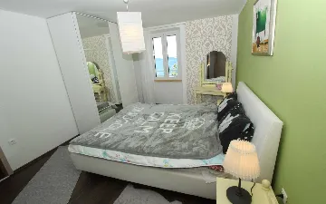 Sea View Apartment in Rovinj for 4 Guests