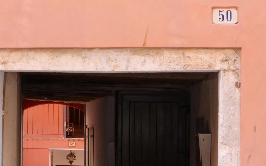 Sea View Apartment in Rovinj for 4 Guests