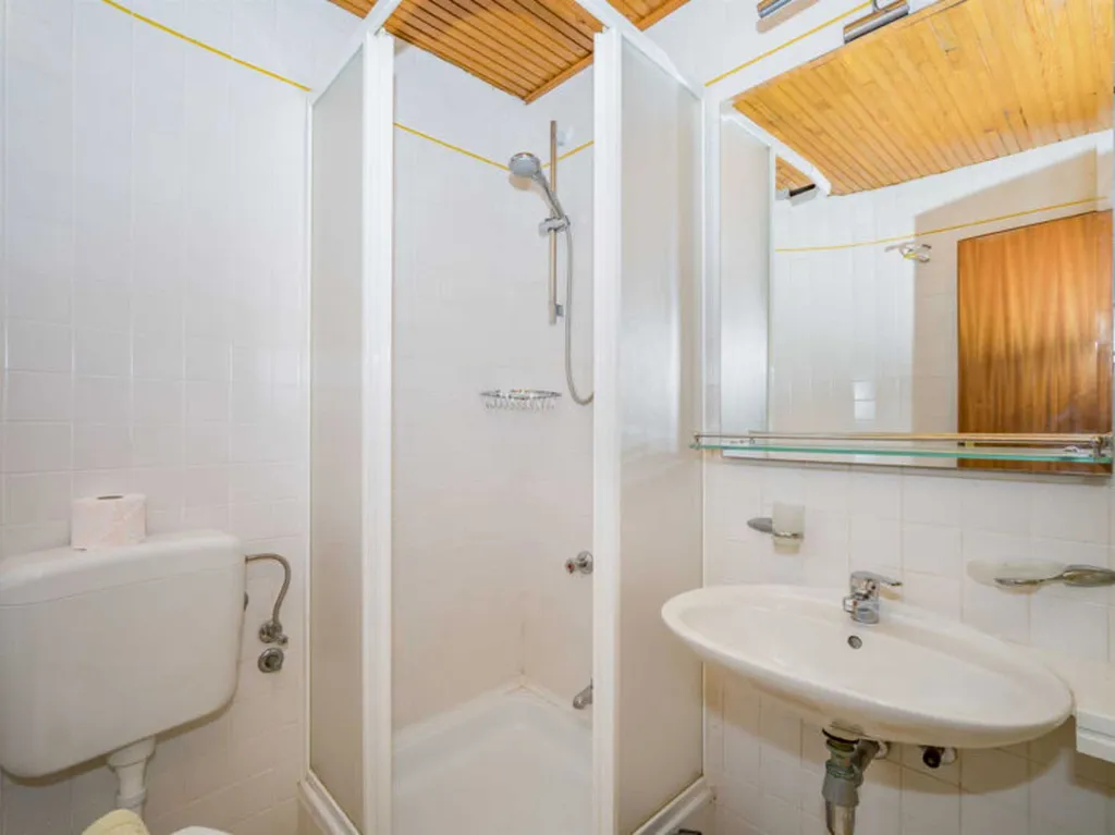 Two-Bedroom Apartment in Rovinj for 5 Guests