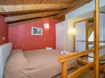 Two-Bedroom Apartment in Rovinj for 5 Guests