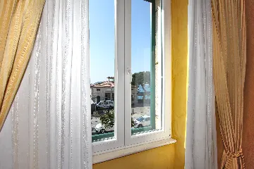 Sea View Double Room with Private Bathroom in Rovinj