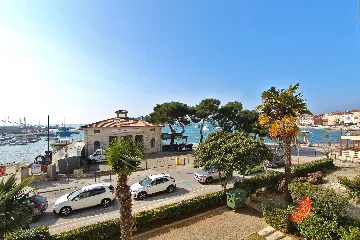 Sea View Room in Rovinj for 2 Guests