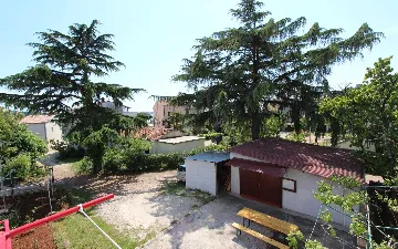 Apartment for 4 with Private Parking in Rovinj