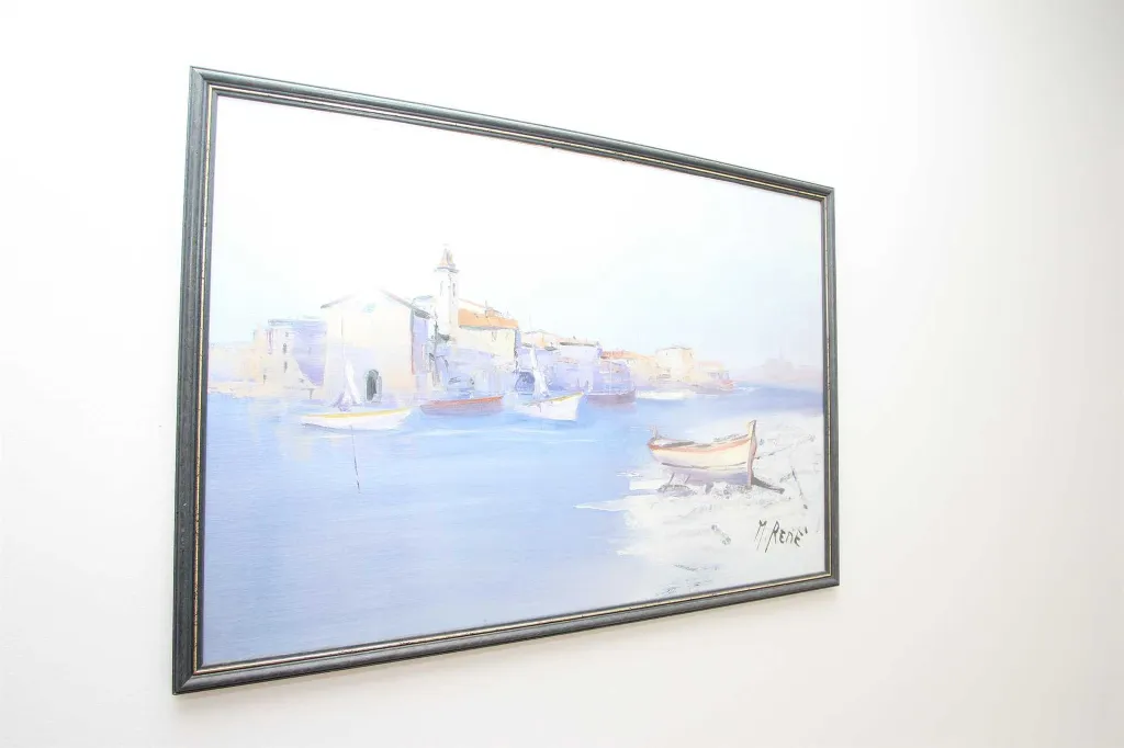 Apartment for 4 with Private Parking in Rovinj