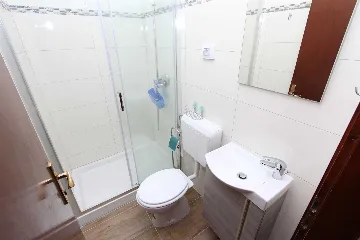 Apartment for 4 with Private Parking in Rovinj