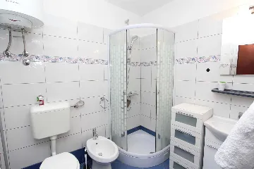 Rovinj Apartment for 2 with Parking