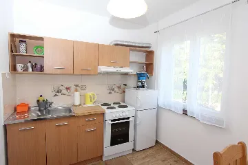 Rovinj Apartment for 2 with Parking