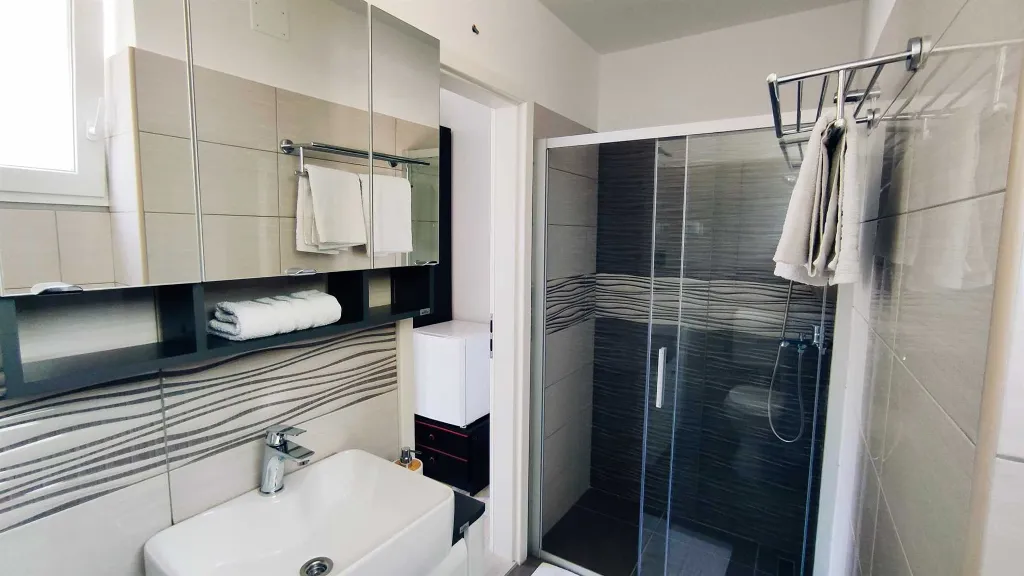 Central Double Room with Terrace, Rovinj