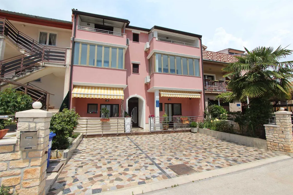 Rovinj Apartment for 2 with Terrace