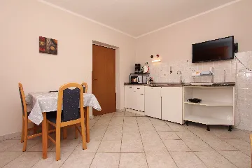 Apartment with Parking in Rovinj