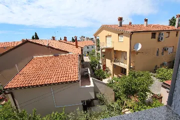 Rovinj Apartment for 2 Guests with Parking