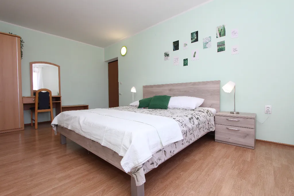 Rovinj Apartment for 2 Guests with Parking