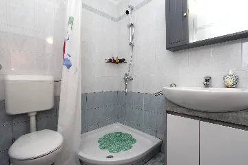 Rovinj Apartment for 2 Guests with Parking