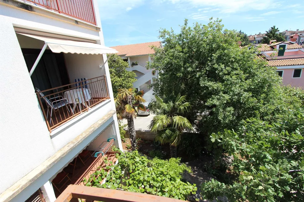 Two-Bedroom Apartment with Parking in Rovinj