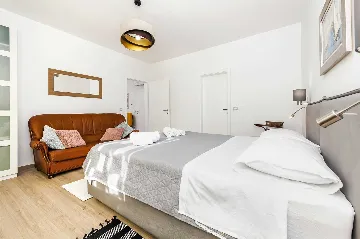 Apartment with Garden in Rovinj for 4 Guests