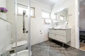 Apartment with Garden in Rovinj for 4 Guests