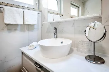 Apartment with Garden in Rovinj for 4 Guests