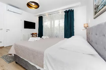 Room with Private Bathroom in Rovinj