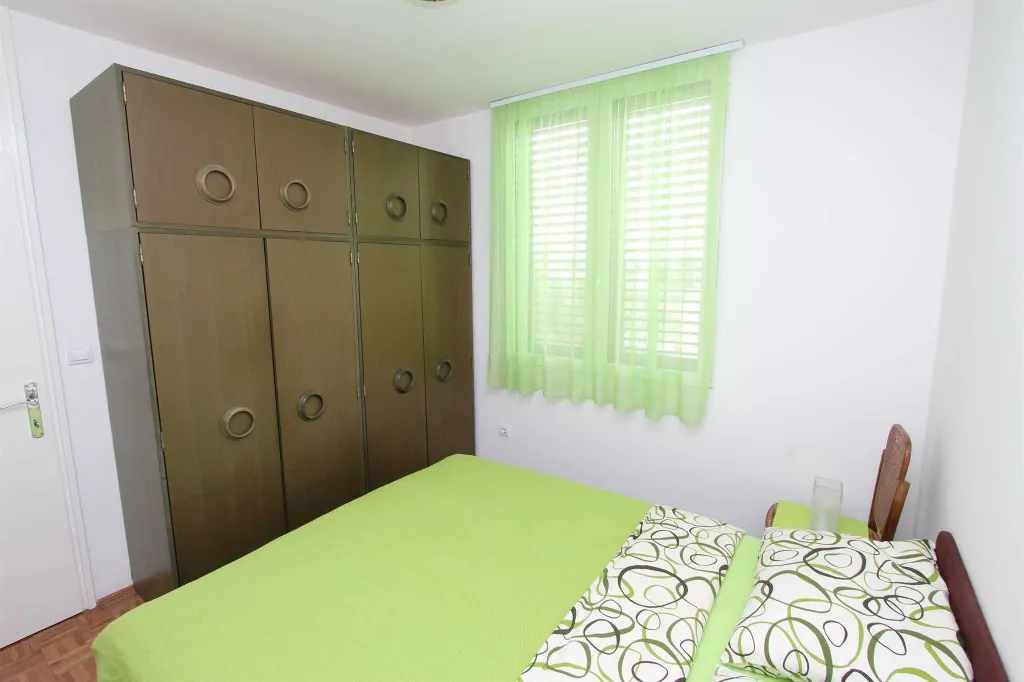 Apartment for 2 Guests in Rovinj with Enclosed Balcony