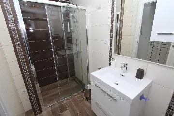 Apartment for 2 Guests in Rovinj with Enclosed Balcony