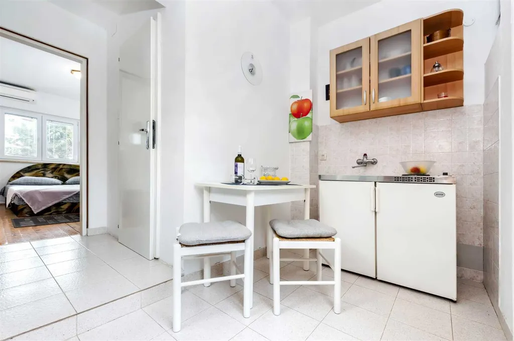 Rovinj Studio for 2 with Parking and Terrace